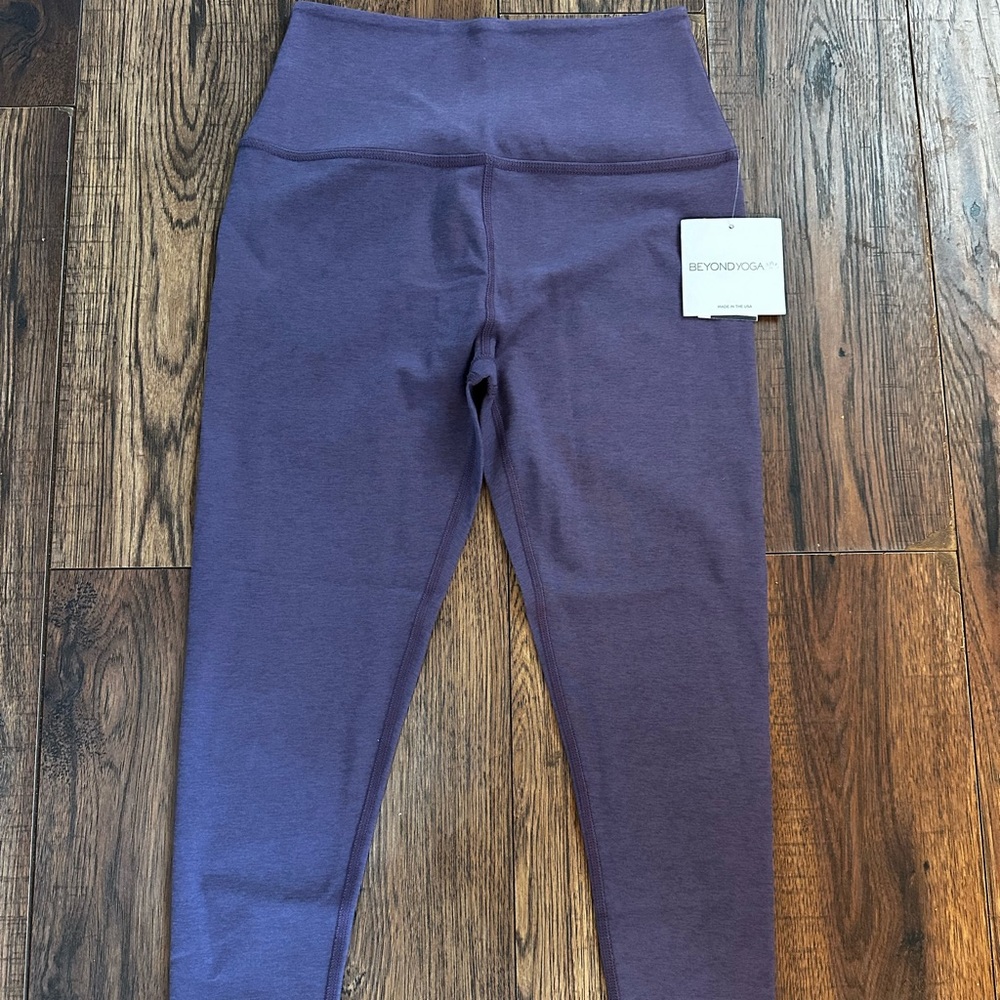 Beyond Yoga space dye NEW WITH TAGS LARGE